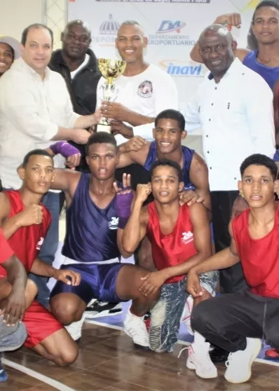 Sur arrasa campeonato nacional boxeo juvenil