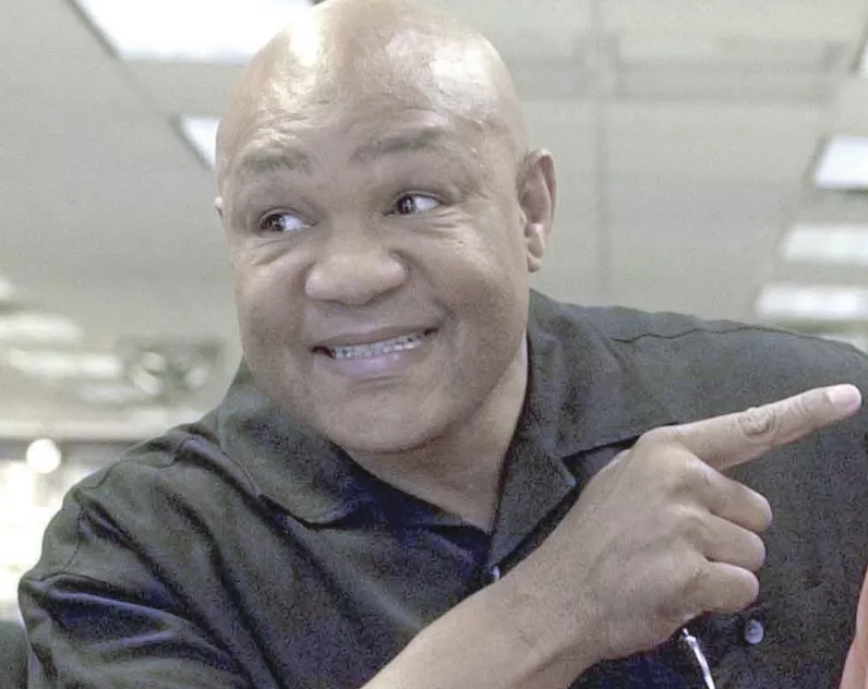 George Foreman es acusado violar a dos mujeres