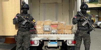 DNCD decomisa 95 paquetes de cocaína en costa de Barahona