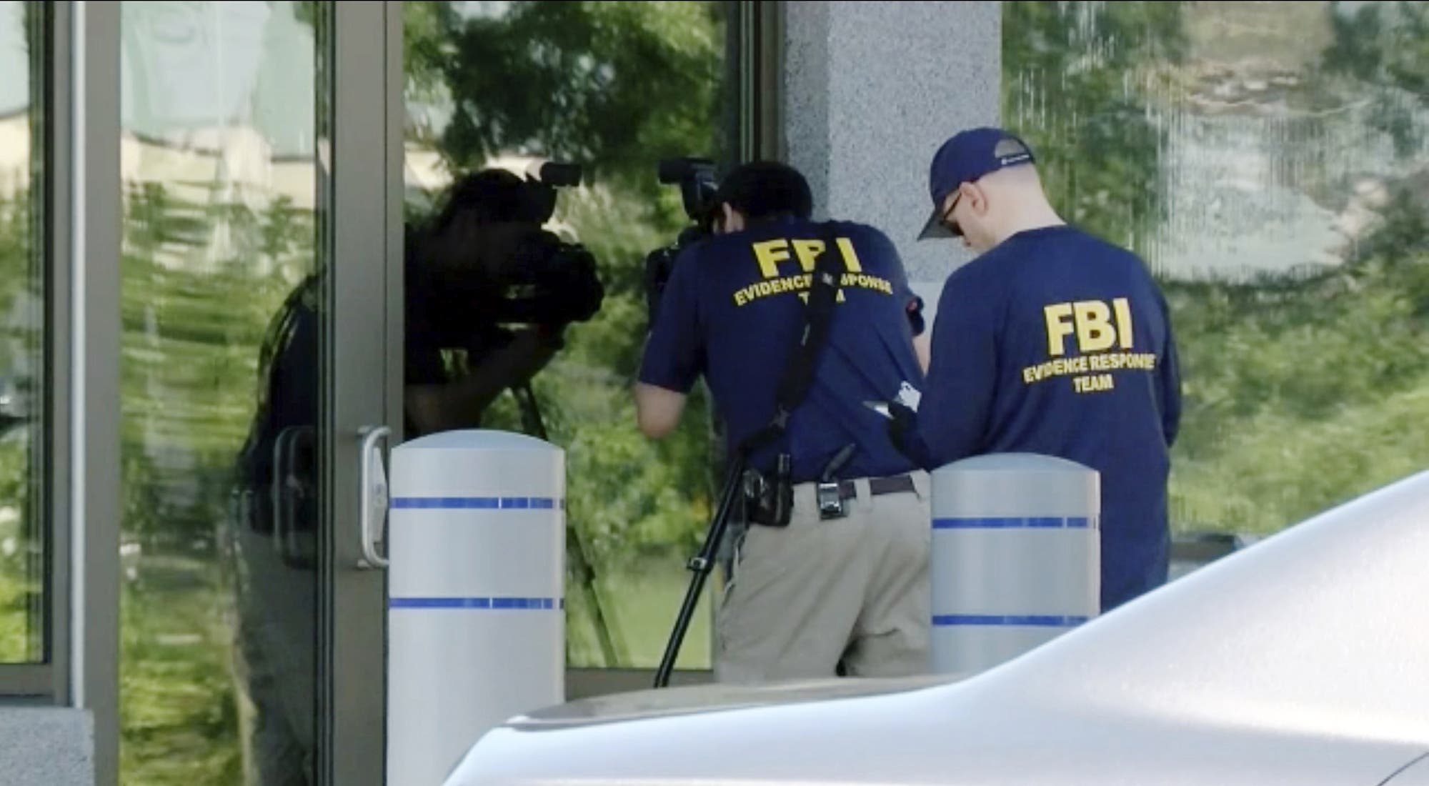 Policía mata hombre que intentó entrar en sede del FBI