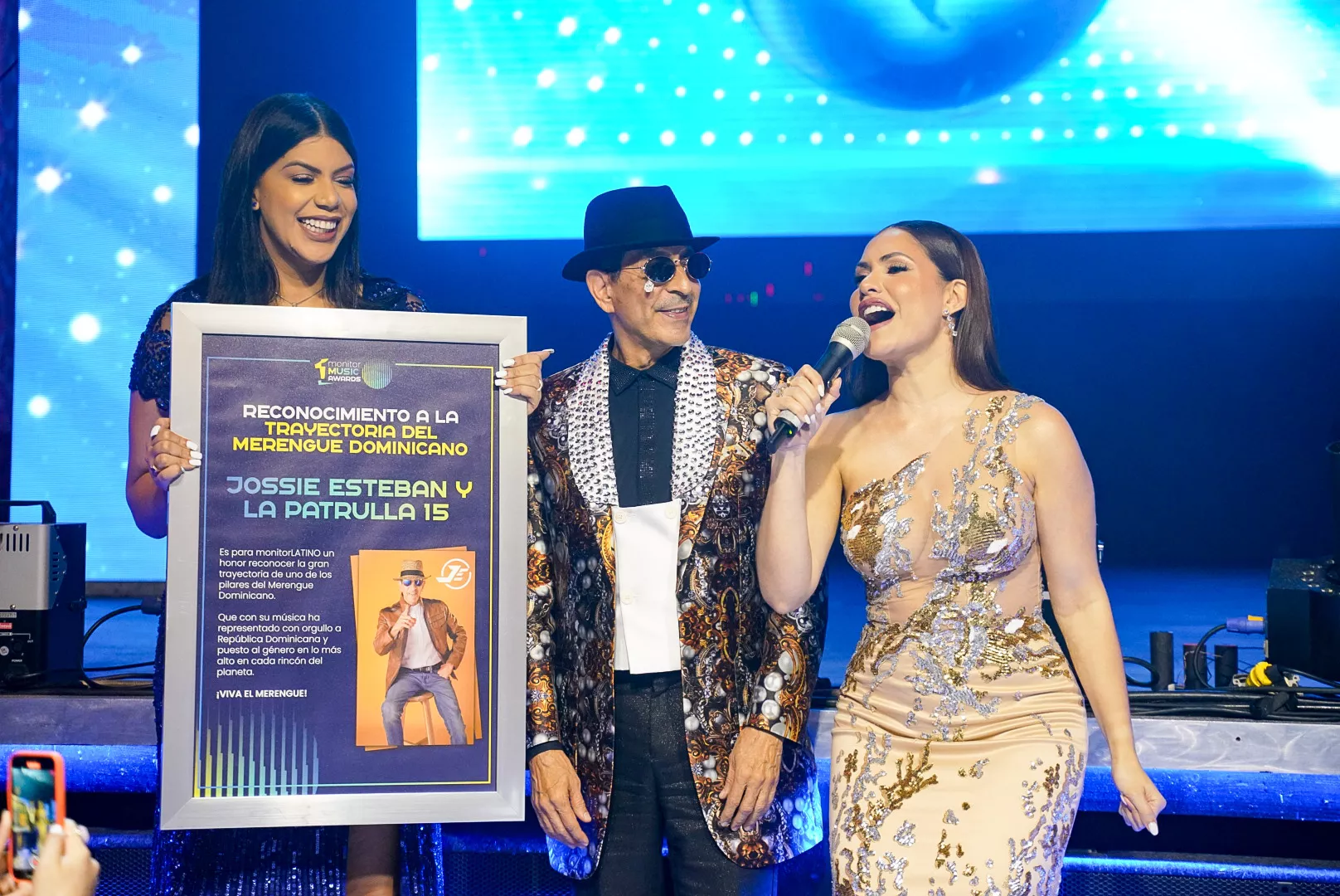 Celebran tercera edición de los Monitor Music Awards