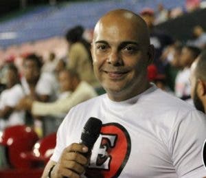 Sepultan comunicador Manuel Duncan muerto a tiros por expresidente DNCD