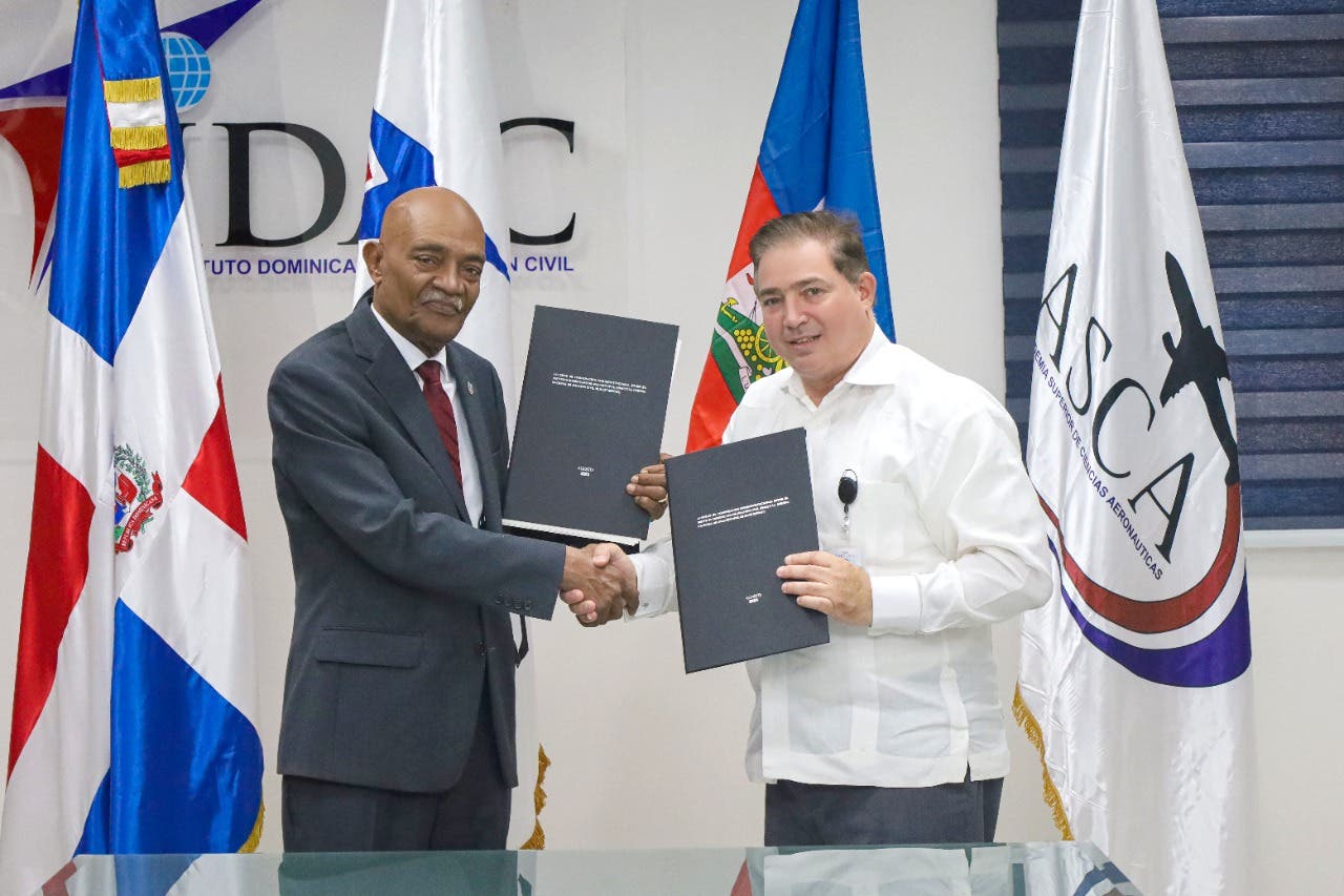 IDAC y OFNAC firman acuerdo para mejorar Servicios de Tránsito Aéreo