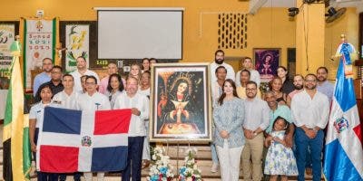 Embajada instala Virgen de la Altagracia en Catedral de Montego Bay