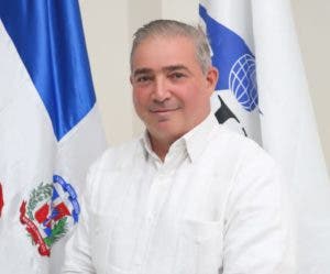 Abinader designa a Héctor Porcella como presidente de la Junta de Aviación Civil