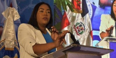 Diputada Leyvi Bautista anuncia aspiración a la Secretaría General de la Mujer del PRM