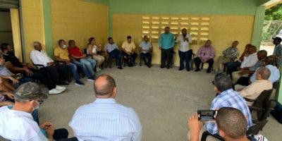 Cónsul RD en Puerto Rico promete buscar solución a trabas a entrada de aguacates a ese país
