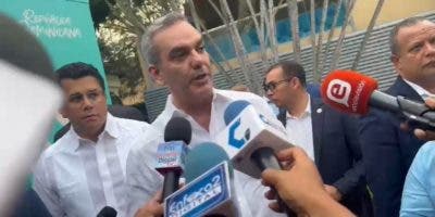Presidente Luis Abinader califica como «acciones imprudentes» aumentos de salarios de funcionarios