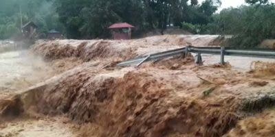 Desbordamiento del río Manabao deja varias comunidades incomunicadas
