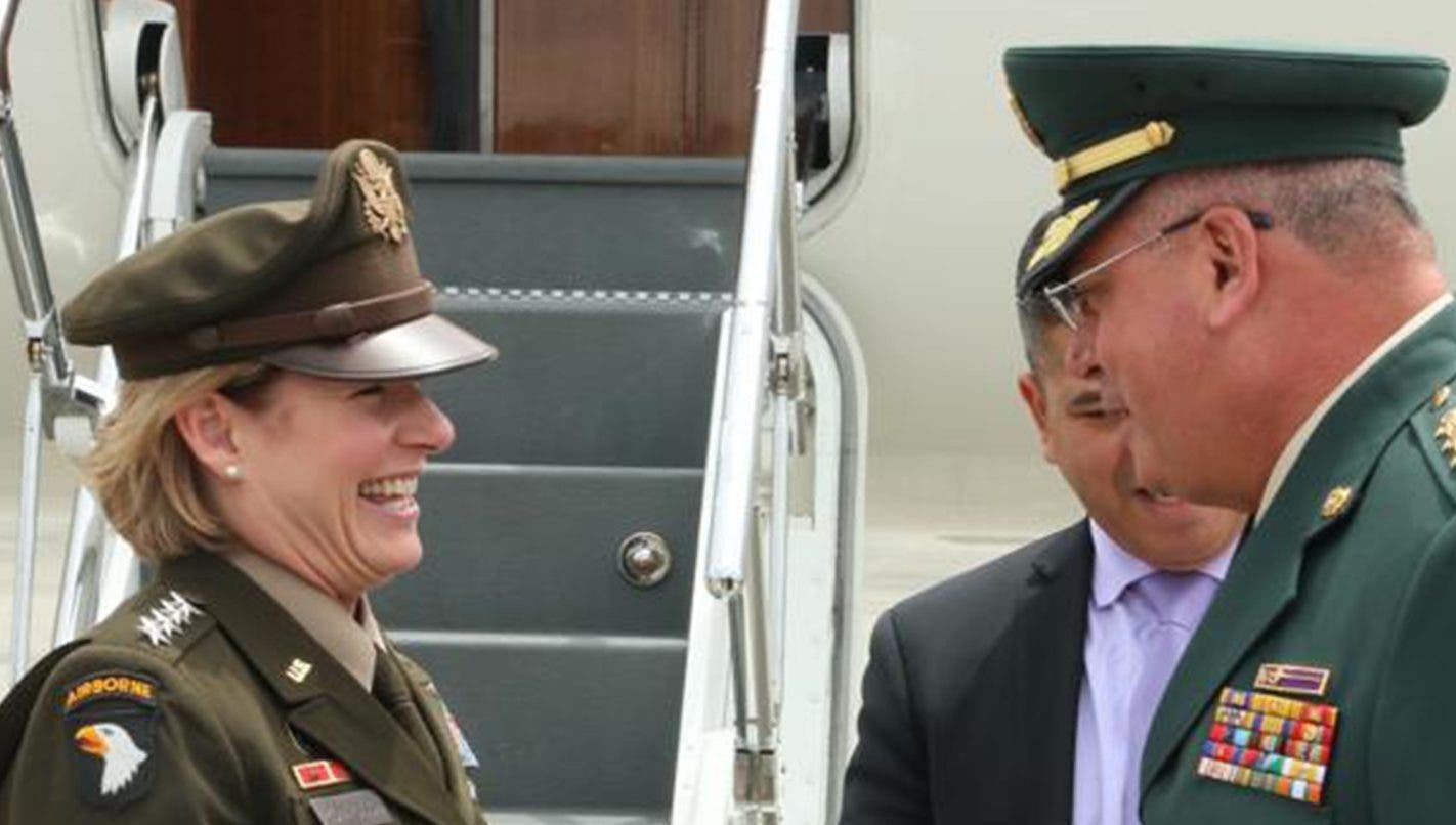 Jefa  Comando Sur de Estados Unidos visita a Colombia
