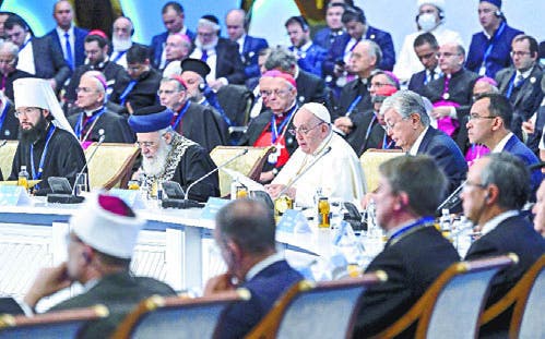 Papa invita a condena contra la guerra