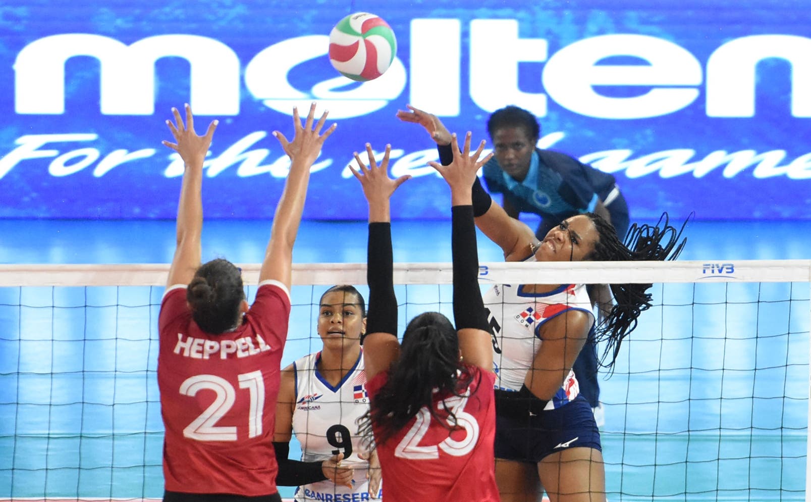 Dominicana sigue paso arrollador en  Final Six