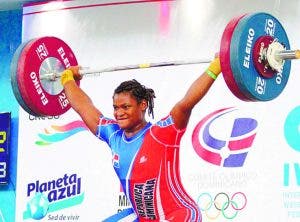 Crismery Santana se entrega al gimnasio para Mundial