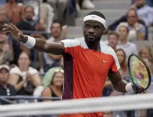 Tiafoe se impone a Rublev y jugará semifinal en NY