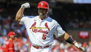 Albert Pujols dice busca más un anillo que los 700 jonrones