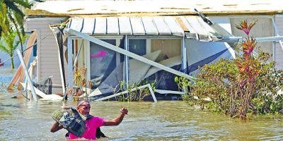 Ian aplasta a Florida;  hay miles atrapados y  2,6 millones sin energía