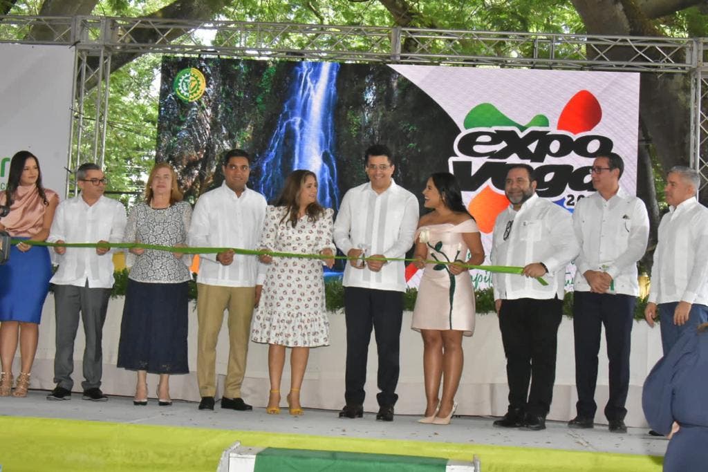 Gobierno invertirá más  de RD$650 millones para el desarrollo del turismo en La Vega