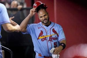 Albert Pujols busca hito de jonrones; San Luis avizora playoffs