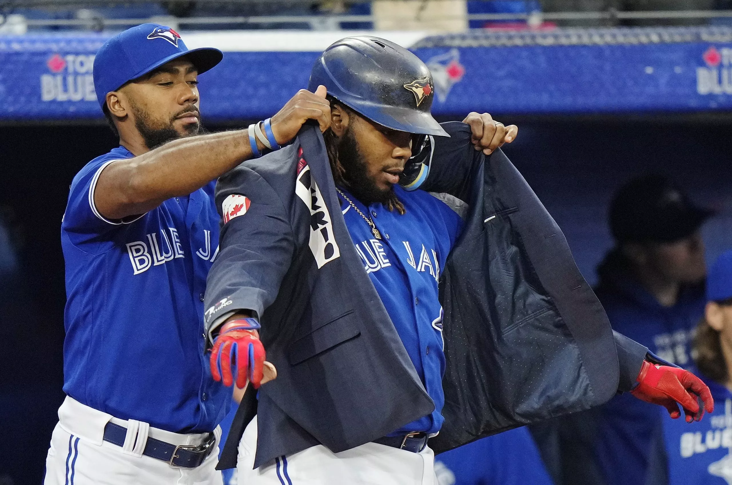 Vladimir Guerrero Jr se convierte en el Azulejo más joven con 100 HR