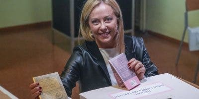 La derecha gana elecciones en Italia con un 42,2 %, según proyección