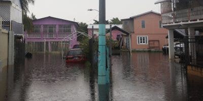 Puerto Rico estima en 10.000 millones los daños causados por huracán Fiona