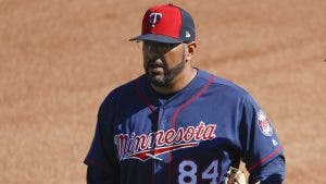 Licey contrata a Edgar Varela como coach de bateo