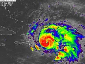 Fiona entró al país a las 3:30 de la madrugada