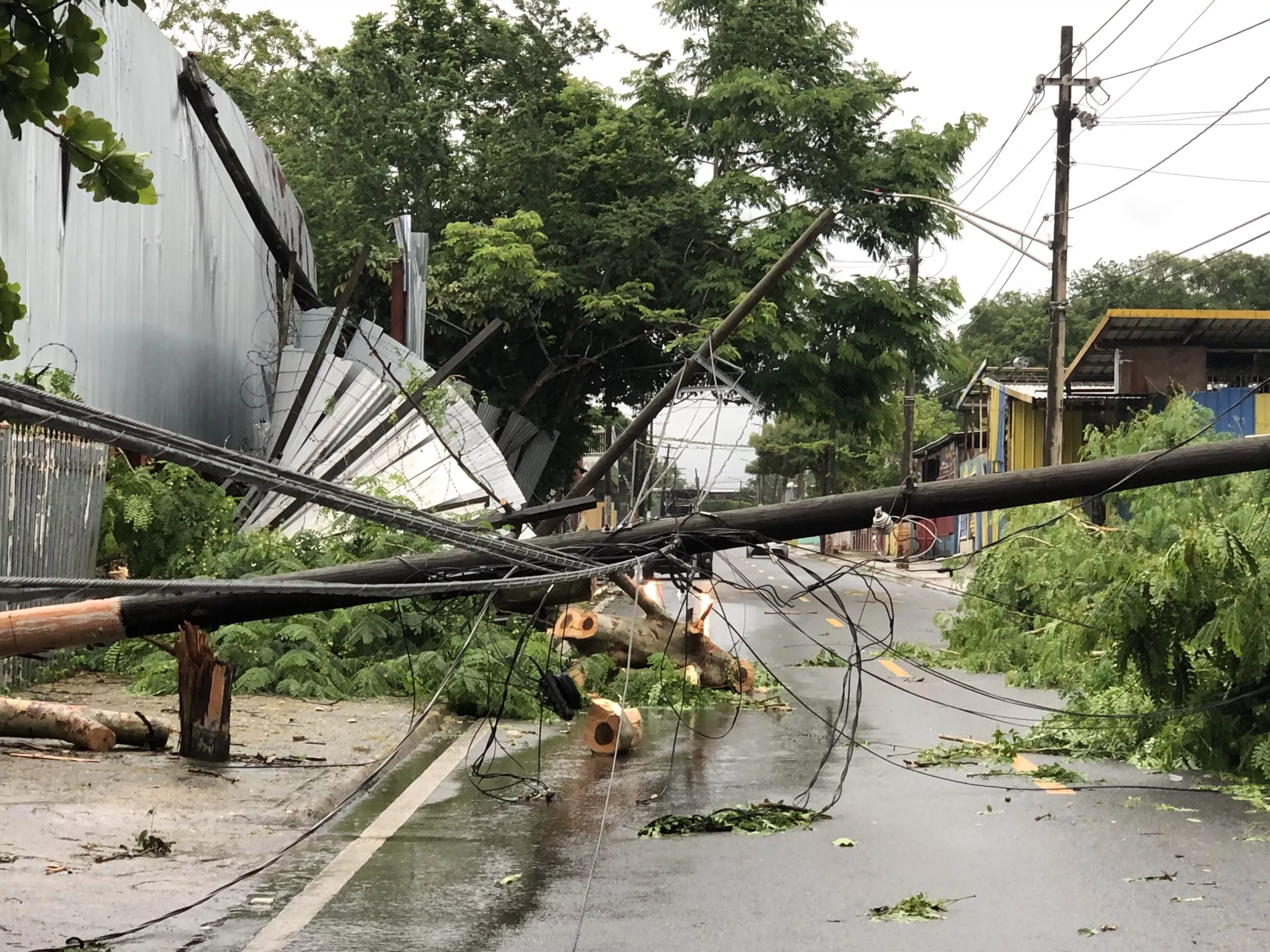 Confirman 16 muertes relacionadas con el huracán Fiona en Puerto Rico