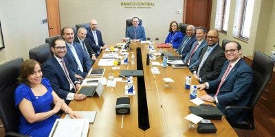 Valdez Albizu recibe al nuevo jefe de misión del FMI para República Dominicana