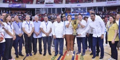 Vicepresidenta Raquel Peña encabeza acto inaugural Torneo Basket Superior del DN