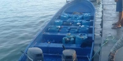Armada frustra contrabando de 546 galones de combustibles hacia Haití