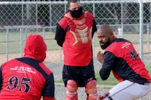 Gonzáles, Peña, Wilkin y Guzmán al cuerpo técnico de los Leones