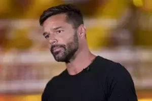 Sobrino de Ricky Martin lo contrademanda por 10 millones de dólares