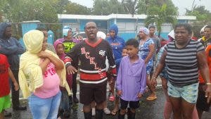 Familias están desesperadas clamando por refugio en Lomita de Rincón