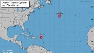 Las tormentas Earl y Danielle se fortalecen en la cuenca atlántica