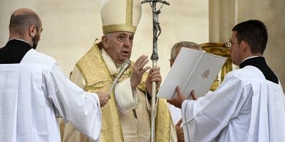 El papa pide “no permanecer indiferente” tras naufragio con 41 muertos en el Mediterráneo