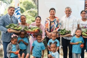 Lanzan proyecto de Huertos Infantiles en los centro Caipi