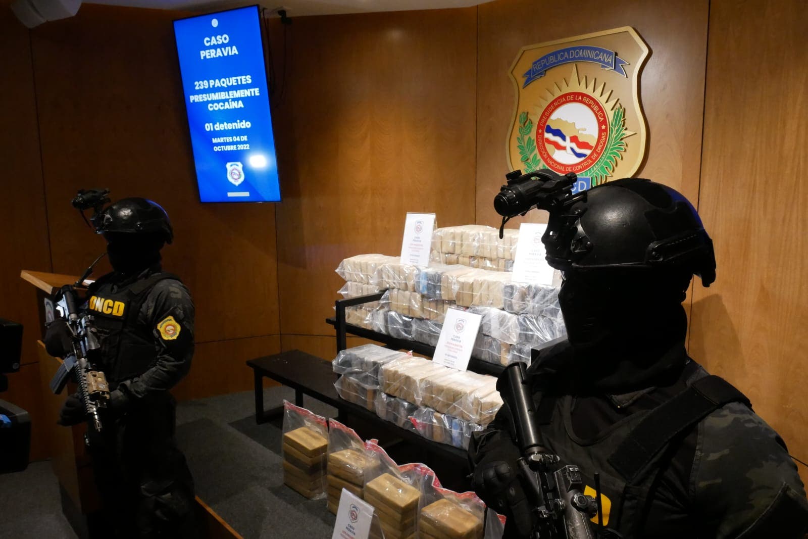 DNCD decomisa otros 239 paquetes de cocaína; van casi 27 toneladas este año