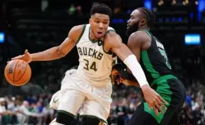 Antetokounmpo y Holiday de los Bucks no jugarán este lunes contra los Pistons