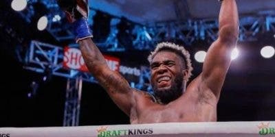 Carlos Adames es nuevo campeón mundial de boxeo