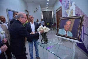 PLD realiza homenaje a Reinaldo Pared Pérez en el primer aniversario de su partida