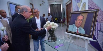 PLD realiza homenaje a Reinaldo Pared Pérez en el primer aniversario de su partida
