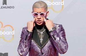 Bad Bunny continúa su reinado en los Premios Billboard