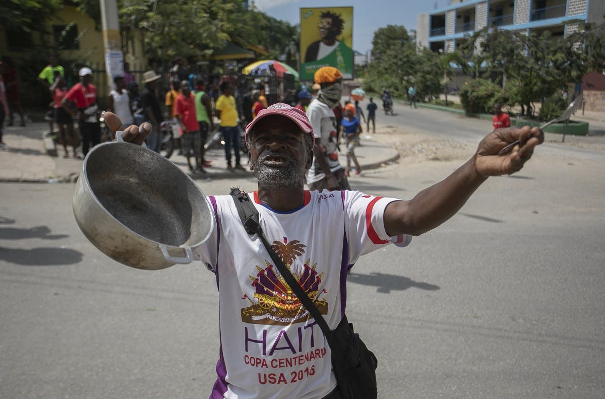 HRW pide el envío urgente a Haití de combustible, medicinas y agua potable