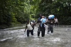 Unos 462 dominicanos y 35,658 haitianos han cruzado el Darién en lo que va de año