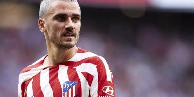 Antoine Griezmann firma con Atlético Madrid