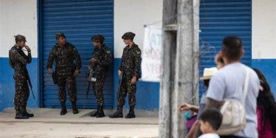 HRW, preocupada por retenes policiales que afectan votación en Brasil