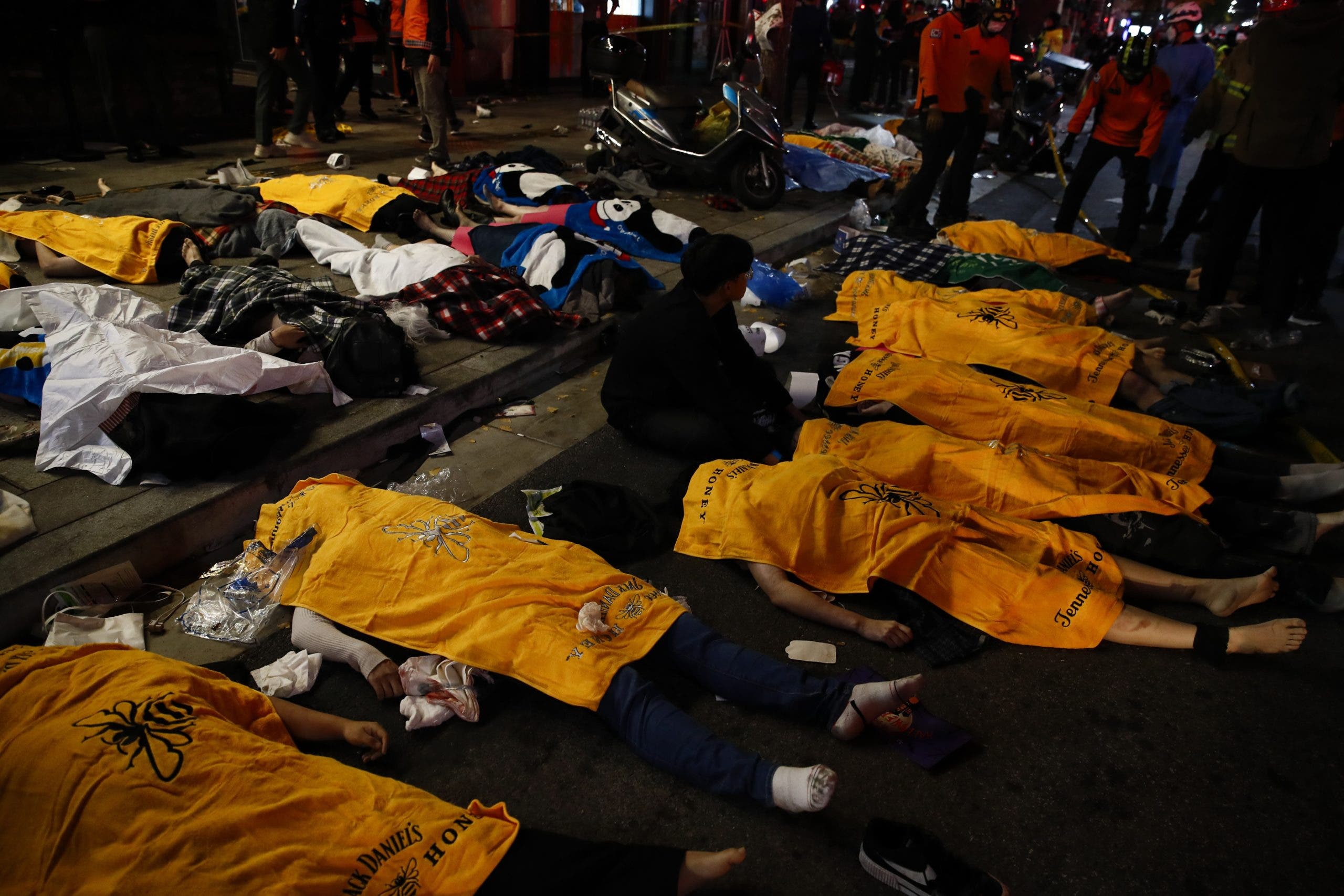 Al menos 146 muertos y 150 heridos en un festival de Halloween en Corea del Sur