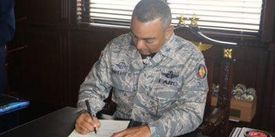 Fuerza Aérea firma acuerdo para cumplimiento de la NOBACI