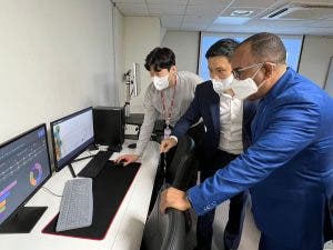 Departamento Aeroportuario conoce funcionamiento y tecnologías en aeropuertos coreanos